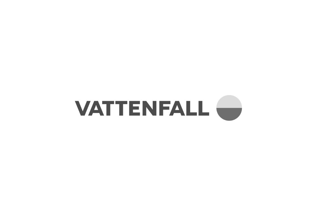 Maik M. Paulsen als Zauberer bei der Vattenfall-Weihnachtsfeier und Charity-Aktion für die Deutsche Kinderkrebshilfe in Berlin